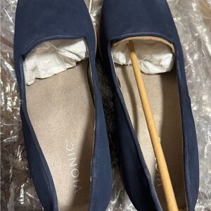 Vionic Women's Classic Navy Loafers